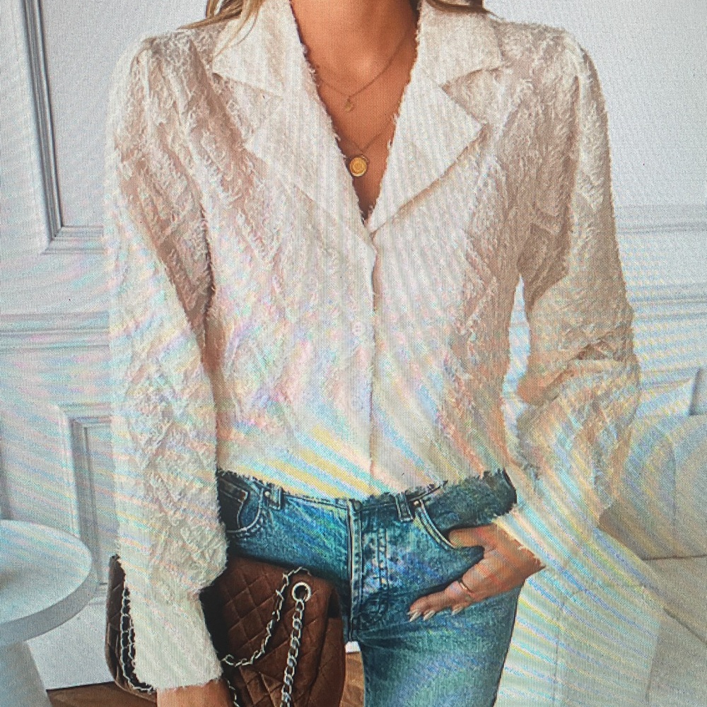 Elegant Cream Women's Top - Picture 1 of 4